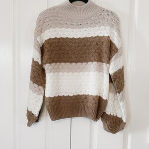 Mine Women’s Knit Sweater Color Block Size Small Beige and Brown Color